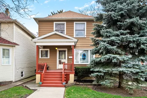 6053 N Hermitage Ave, Chicago, IL 60660