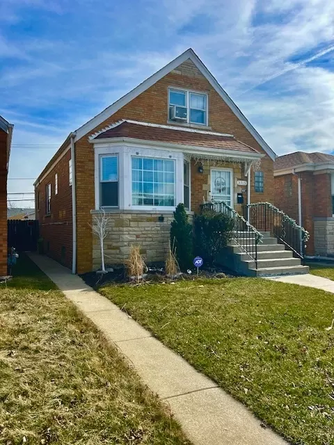 3315 N Austin Ave, Chicago, IL 60634