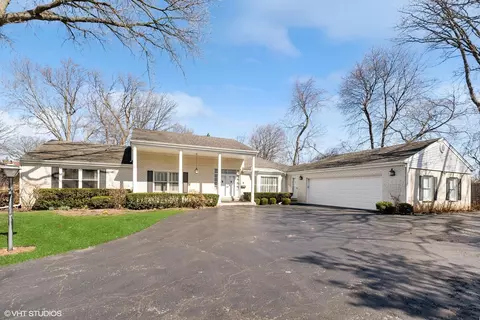 6623 N Longmeadow Ave, Lincolnwood, IL 60712
