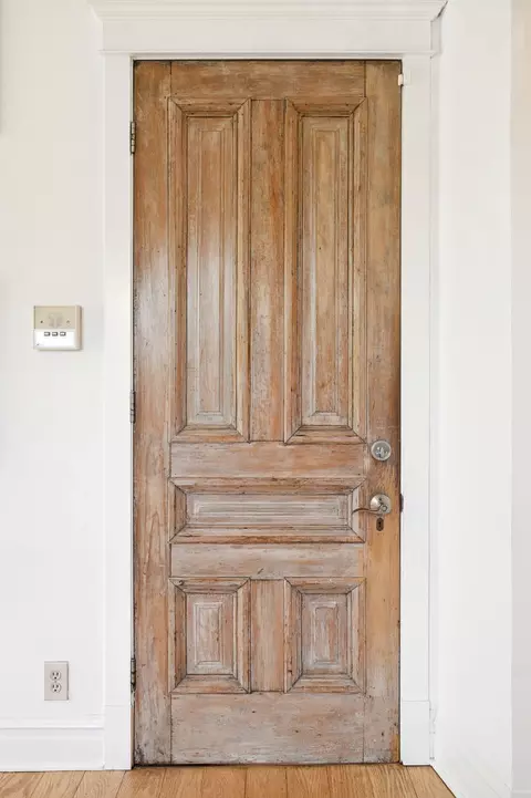 Entry Way - 714 W Webster Ave #3E, Chicago, IL 60614 photo 1 of 1