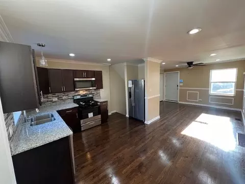 732 E 105th Pl, Chicago, IL 60628 photo 6