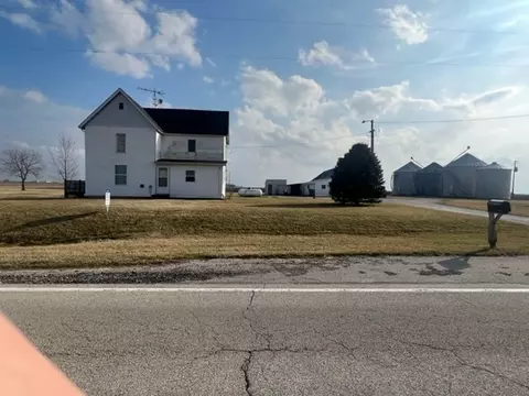 1695 E State Route 116 Rd, Kempton, IL 60946