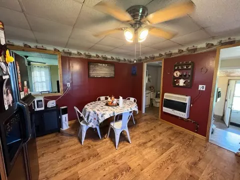 Dining - 1695 E State Route 116 Rd, Kempton, IL 60946 photo 1 of 2