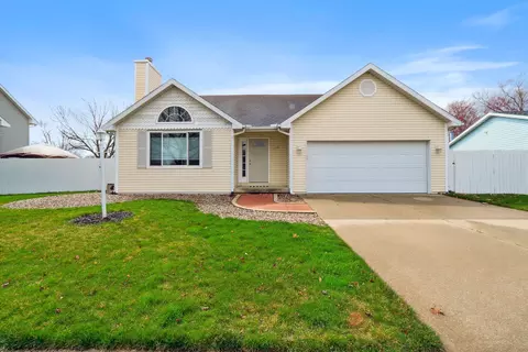 3209 Clayton Rd, Champaign, IL 61822