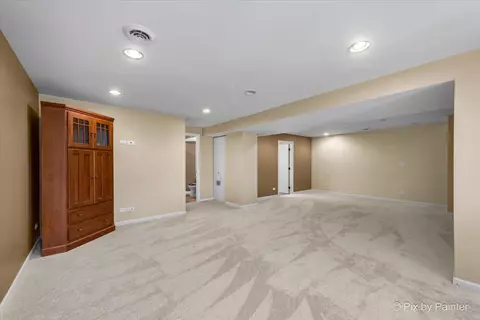 Living - 3121 River Birch Ct, Mchenry, IL 60051 photo 3 of 3