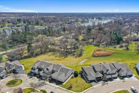 View/Area - 3121 River Birch Ct, Mchenry, IL 60051 photo 1 of 11