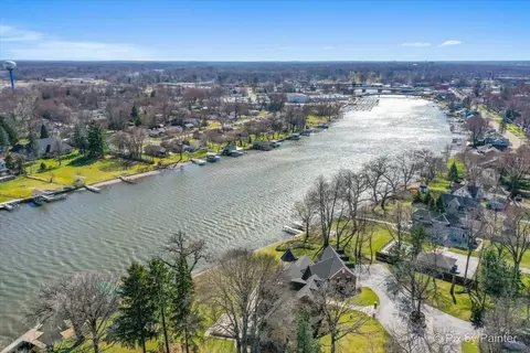 View/Area - 3121 River Birch Ct, Mchenry, IL 60051 photo 10 of 11