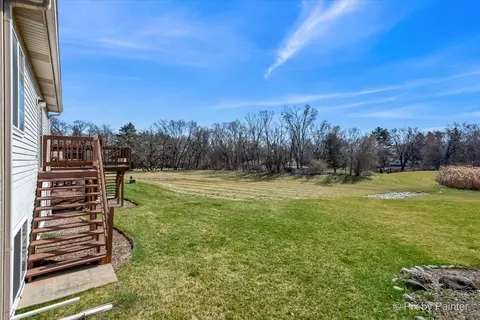 Exterior - 3121 River Birch Ct, Mchenry, IL 60051 photo 7 of 14