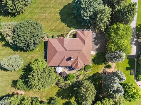 View/Area - 7114 Burning Tree Dr, Mchenry, IL 60050 photo 2 of 3