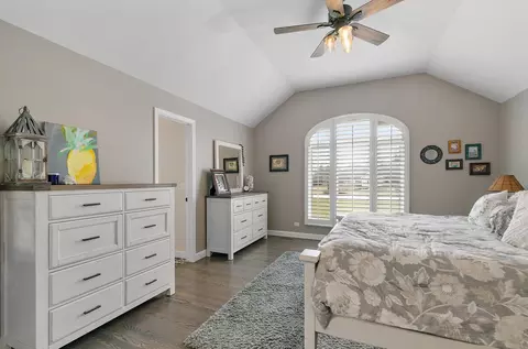 Bedroom - 7114 Burning Tree Dr, Mchenry, IL 60050 photo 2 of 5