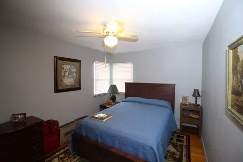 Bedroom - 21459 E 400 North Rd, Downs, IL 61736 photo 1 of 4
