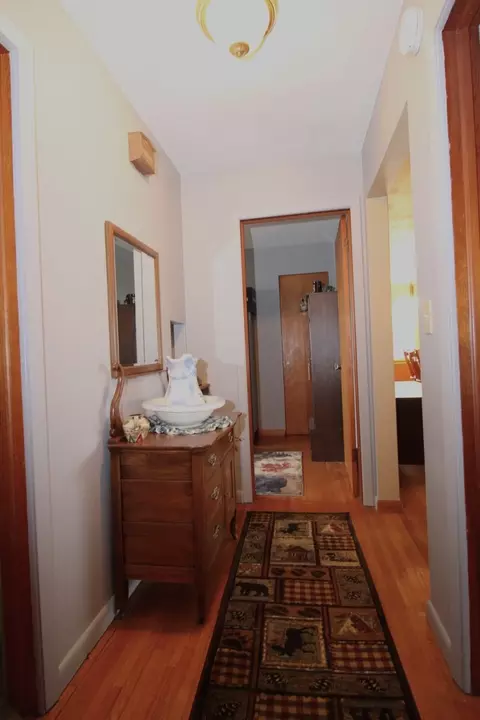 Entry Way - 21459 E 400 North Rd, Downs, IL 61736 photo 1 of 1