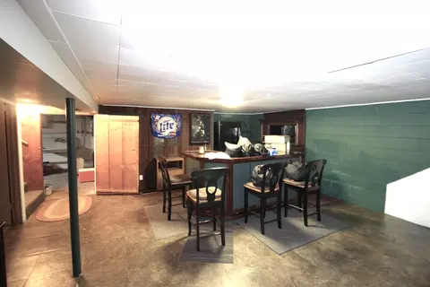 Dining - 21459 E 400 North Rd, Downs, IL 61736 photo 3 of 3