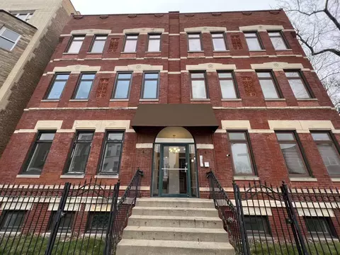 2843 S Wells St #3W, Chicago, IL 60616