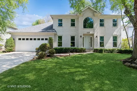 2328 Keystone Ct, Naperville, IL 60565