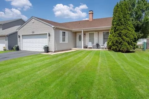 2708 Zurich Ln, Woodridge, IL 60517