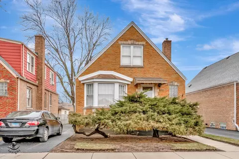 3909 W 83rd Pl, Chicago, IL 60652