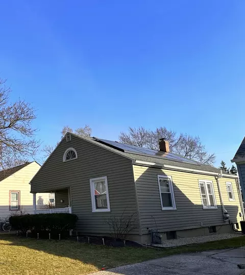 Exterior - 923 4th Ave, Aurora, IL 60505 photo 11 of 11