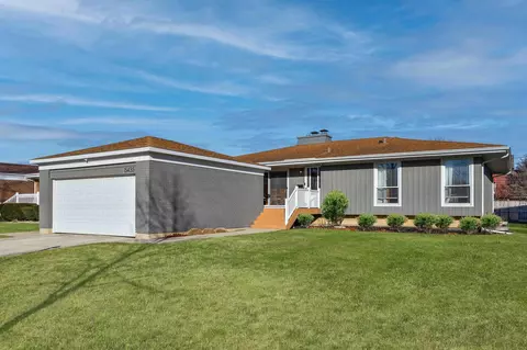 15435 Ann Marie Dr, Oak Forest, IL 60452