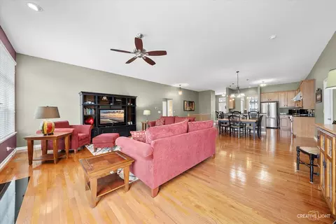 248 Sonora Dr, Elgin, IL 60124 photo 9