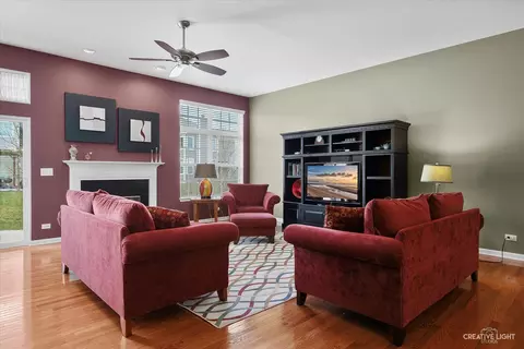 248 Sonora Dr, Elgin, IL 60124 photo 8