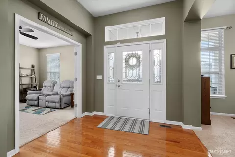 248 Sonora Dr, Elgin, IL 60124 photo 12