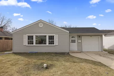 984 Alfini Dr, Des Plaines, IL 60016