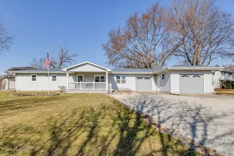 3520 N Vincennes Trl, Momence, IL 60954