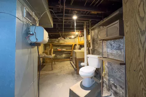 Other - 603 W Walnut St, Bloomington, IL 61701 photo 10 of 13