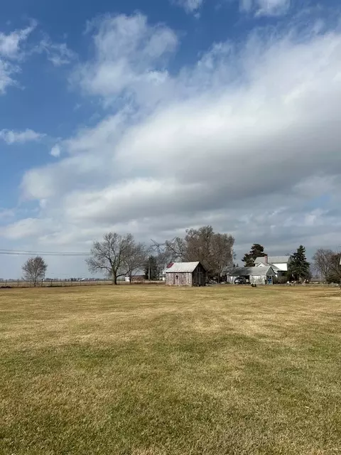 Exterior - 2665 E Sherrill Rd, Minooka, IL 60447 photo 5 of 7