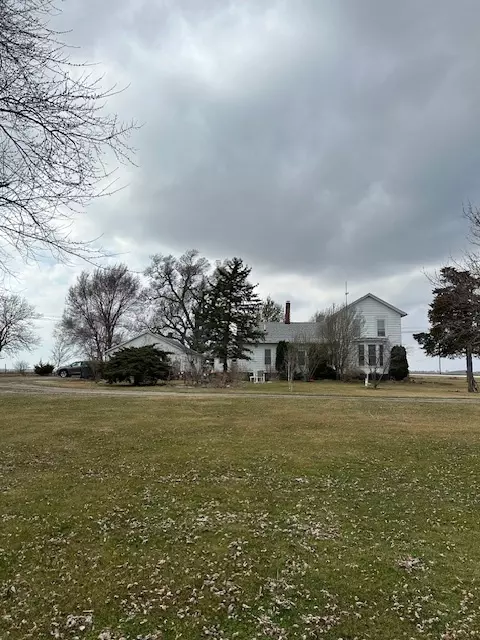 Exterior - 2665 E Sherrill Rd, Minooka, IL 60447 photo 3 of 7
