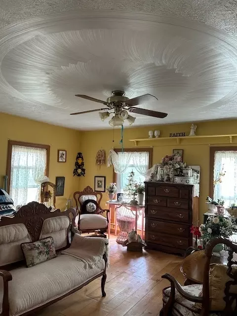 Living - 2665 E Sherrill Rd, Minooka, IL 60447 photo 9 of 9