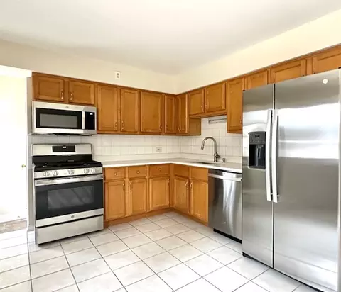 925 N Grant St, Addison, IL 60101 photo 3