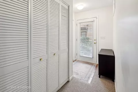 Other - 519 Chicago Ave #E, Evanston, IL 60202 photo 1 of 3