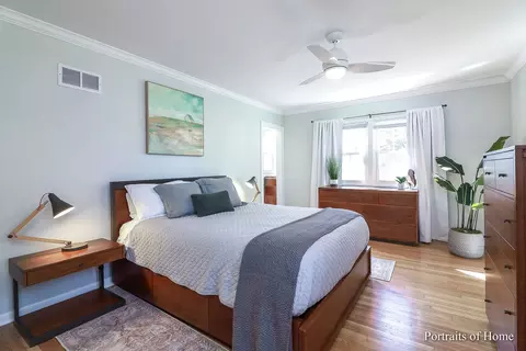 Bedroom - 2 S350 Arrowhead Dr, Wheaton, IL 60189 photo 1 of 3