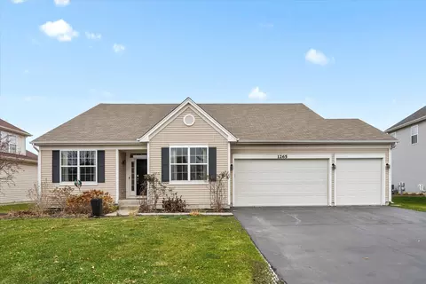 1265 Kilbery Ln, North Aurora, IL 60542