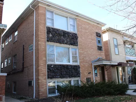 2942 N 75th Ave, Elmwood Park, IL 60707