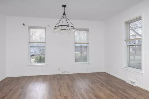 Dining - 902 N Linden St, Normal, IL 61761 photo 1 of 1