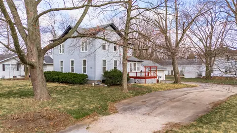 Exterior - 902 N Linden St, Normal, IL 61761 photo 9 of 9