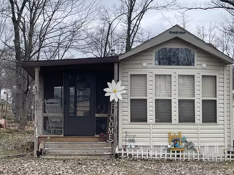 8-97 Woodhaven Lks, Sublette, IL 61367