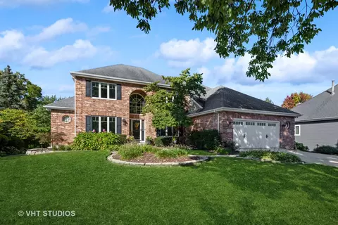 6528 Middlecoff Ct, Woodridge, IL 60517