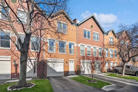 1495 N Clybourn Ave #D, Chicago, IL 60610