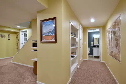 Entry Way - 437 Deanna Dr, Bartlett, IL 60103 photo 5 of 6