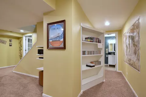 Entry Way - 437 Deanna Dr, Bartlett, IL 60103 photo 6 of 6