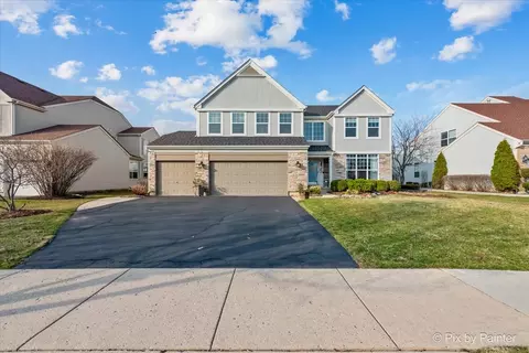 10846 Allegheny Pass, Huntley, IL 60142