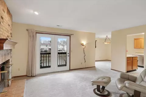 Living - 903 N Linden St #140, Normal, IL 61761 photo 1 of 2
