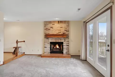 Living - 903 N Linden St #140, Normal, IL 61761 photo 2 of 2