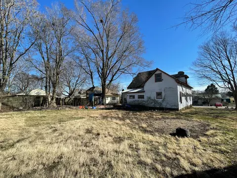 211 Whittier St, Georgetown, IL 61846 photo 11