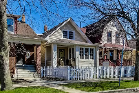 4155 N Monticello Ave, Chicago, IL 60618
