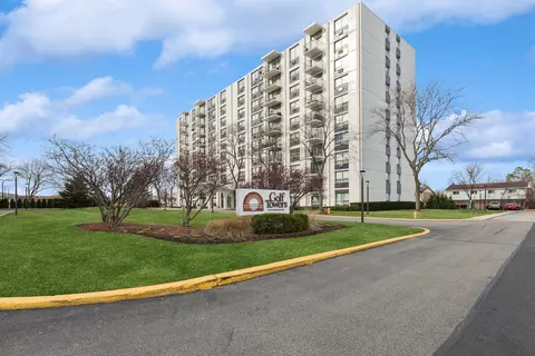 9009 Golf Rd #10F, Des Plaines, IL 60016
